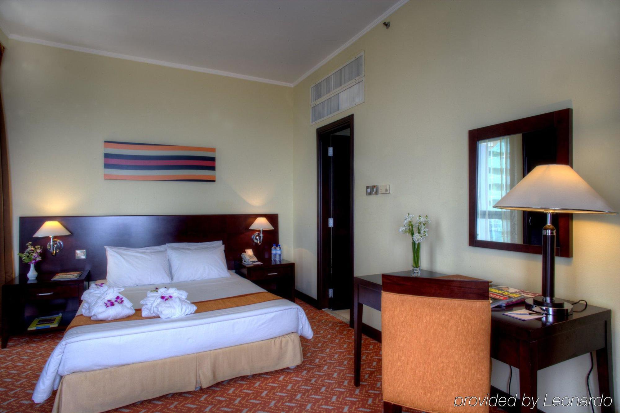 Hotel Al Diar Regency à Abou Dabi Extérieur photo